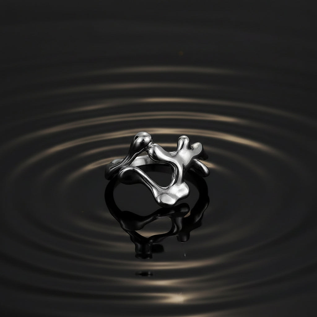 Hollow Liquid Ring